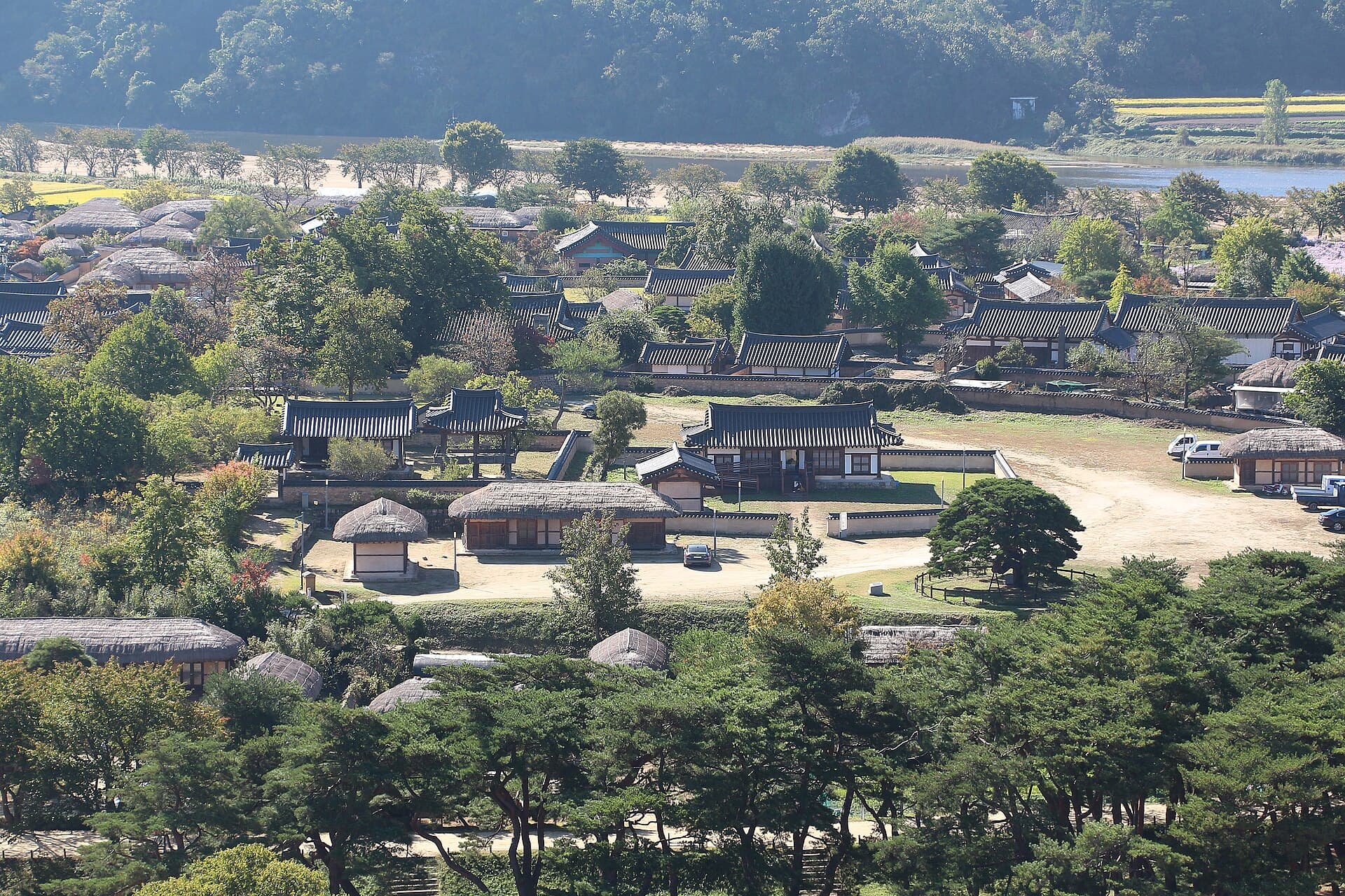 安東河回村